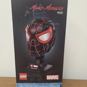 LEGO Miles Morales Mask Set